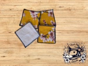 4-lingettes-carres-jaune-eponge-blanche 4 lingettes carrés